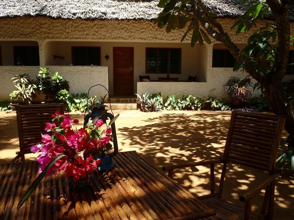 Hôtel Mimi Na Wewe...In Africa à Watamu Extérieur photo