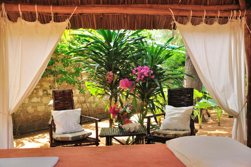Hôtel Mimi Na Wewe...In Africa à Watamu Extérieur photo